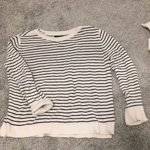 Long sleeve sweater